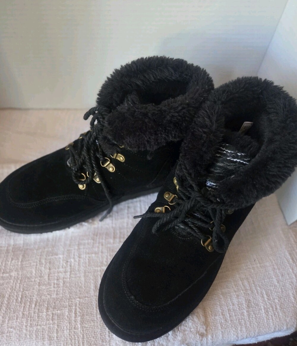 LAMO Linden Black Suede Lace-Up Fur Trim Winter Cozy Cabincore Women's Size 10